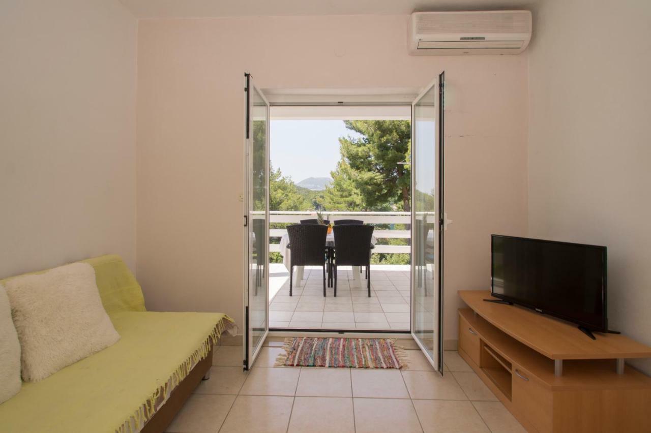 Vita Apartments Zrnovo エクステリア 写真