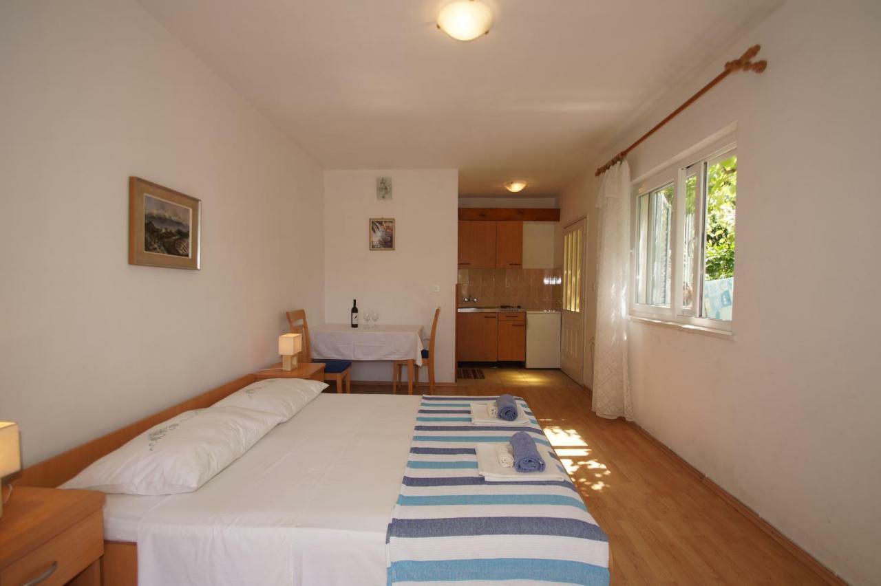 Vita Apartments Zrnovo エクステリア 写真