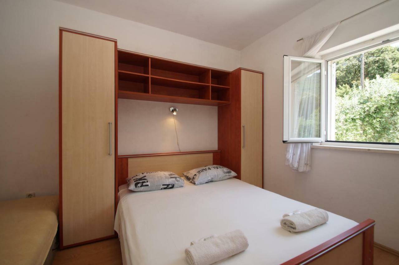 Vita Apartments Zrnovo エクステリア 写真