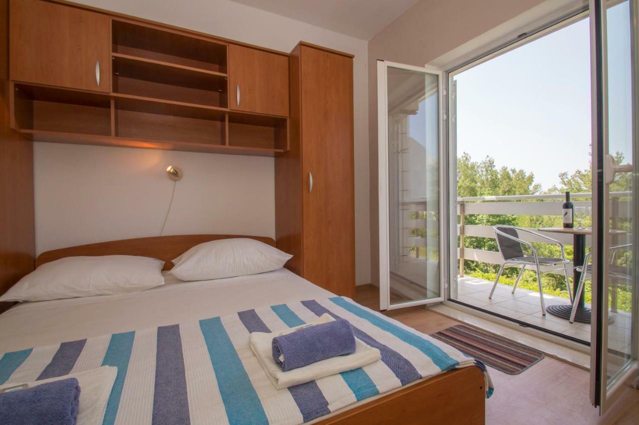 Vita Apartments Zrnovo エクステリア 写真